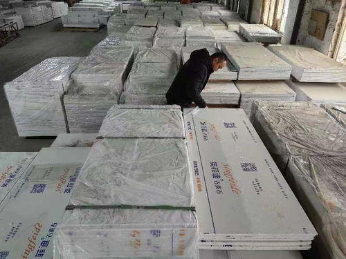 春節(jié)樓市觀察 鄭州建筑建材從業(yè)者轉(zhuǎn)型尋新機(jī)，掘金農(nóng)村市場(chǎng)